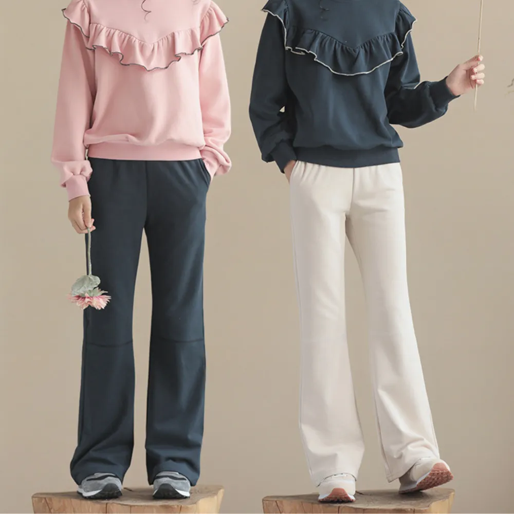 荷叶边卫衣/ 微喇叭阔腿裤 Ruffle Trim Sweatshirt/ Flared Wide-Leg Pants