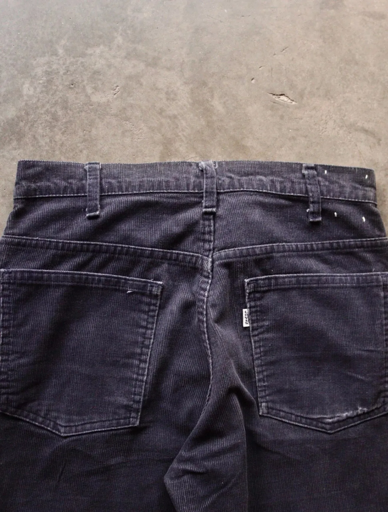 1990S FADED LEVI'S FLARED CORDUROY PANTS