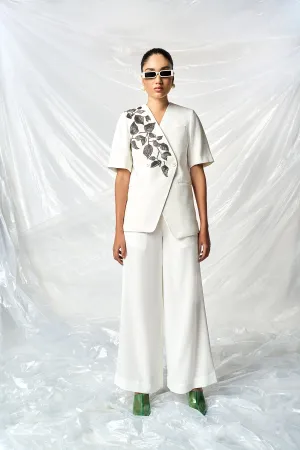 FLARED PANTS OF ( HAZEL LEAVES HALF SLEEVES BLAZER )