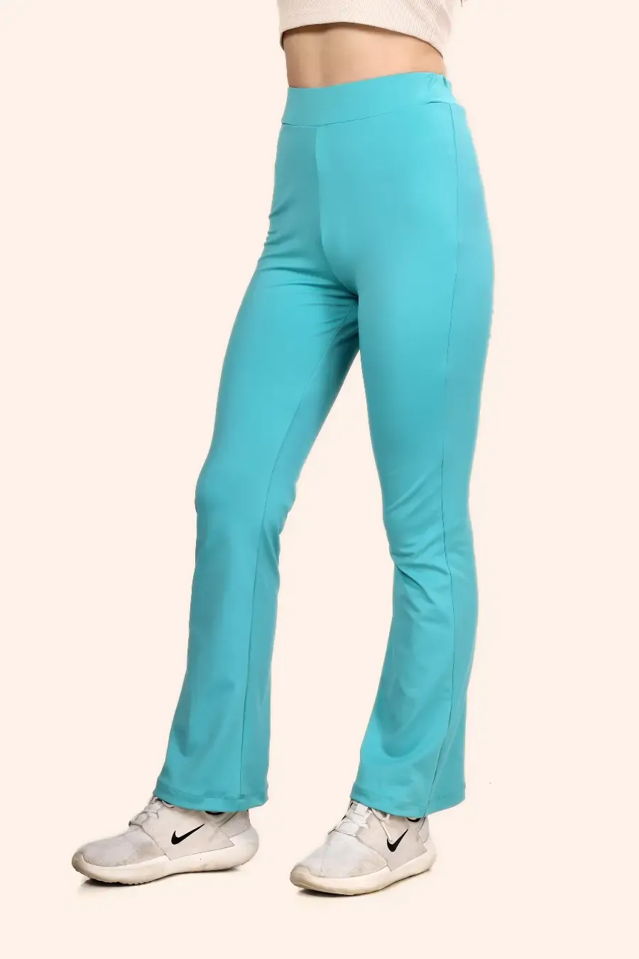 Flared Yoga Pants Sewing Pattern 'Kaya'