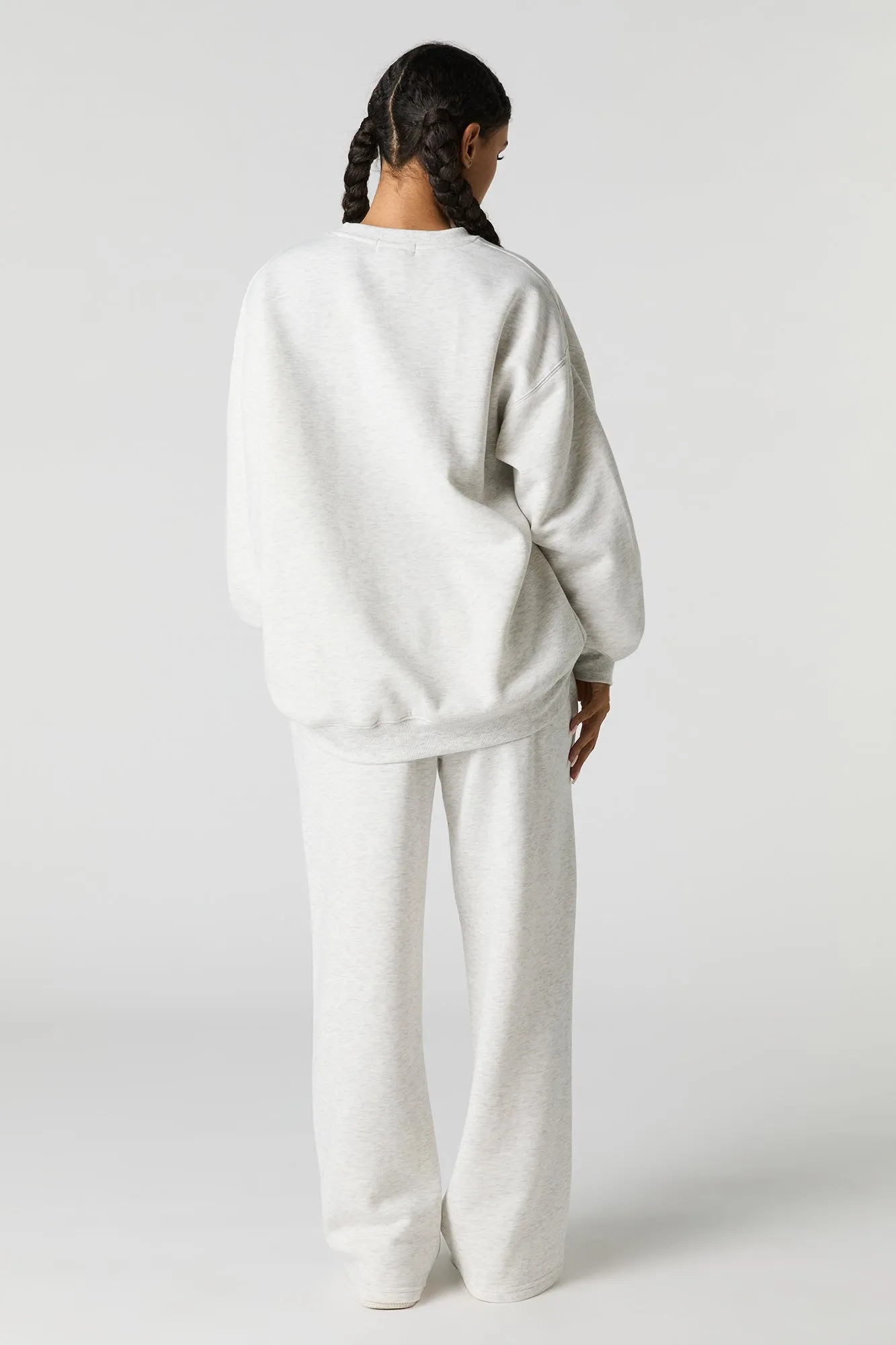 Graphic Fleece Wide Leg Sweatpant