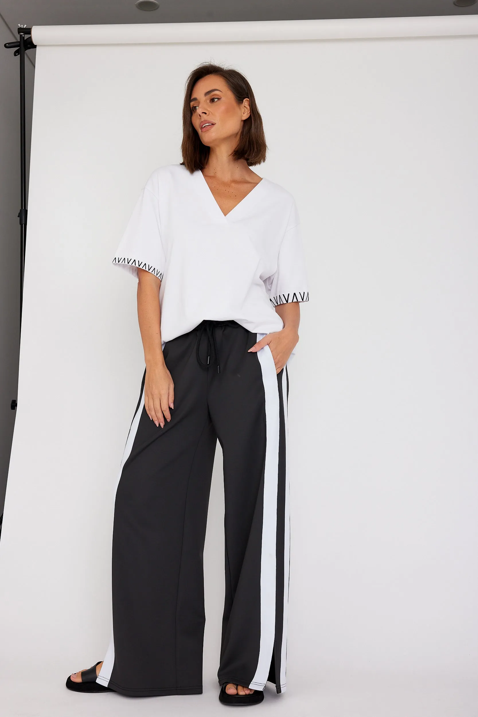 KINGSLEY Pants Black