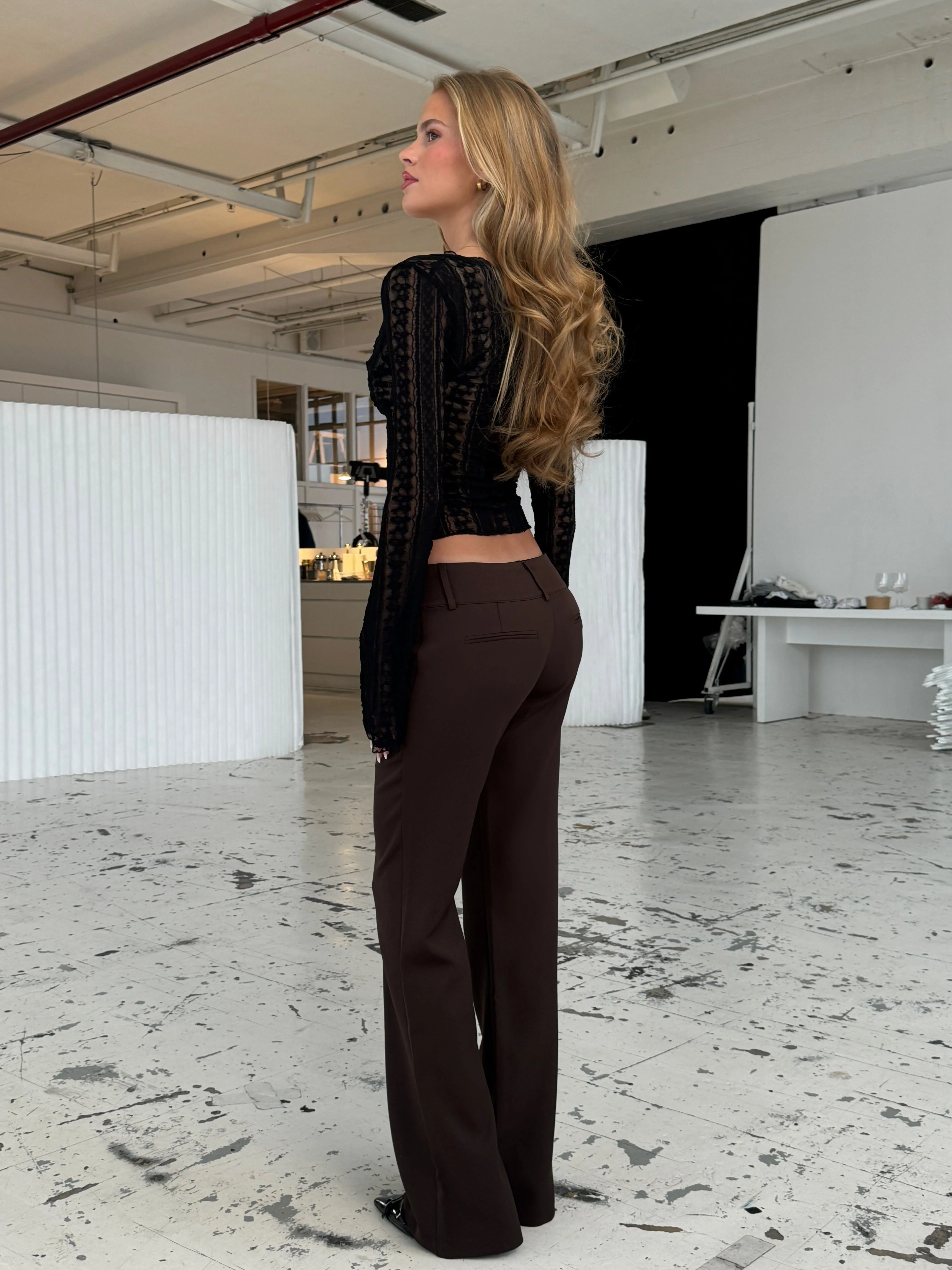 Livia low waist bukser - mørk brun