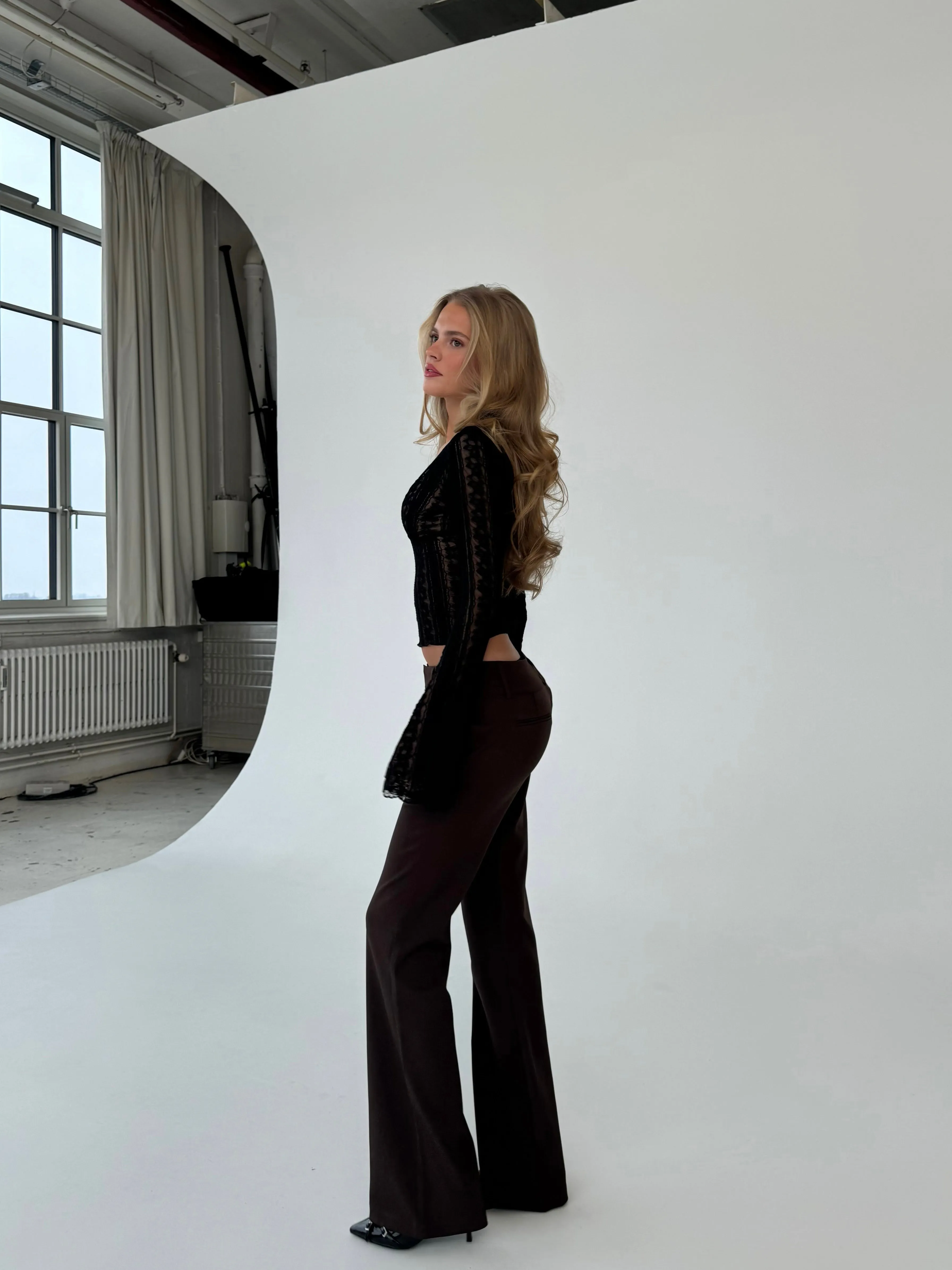 Livia low waist bukser - mørk brun