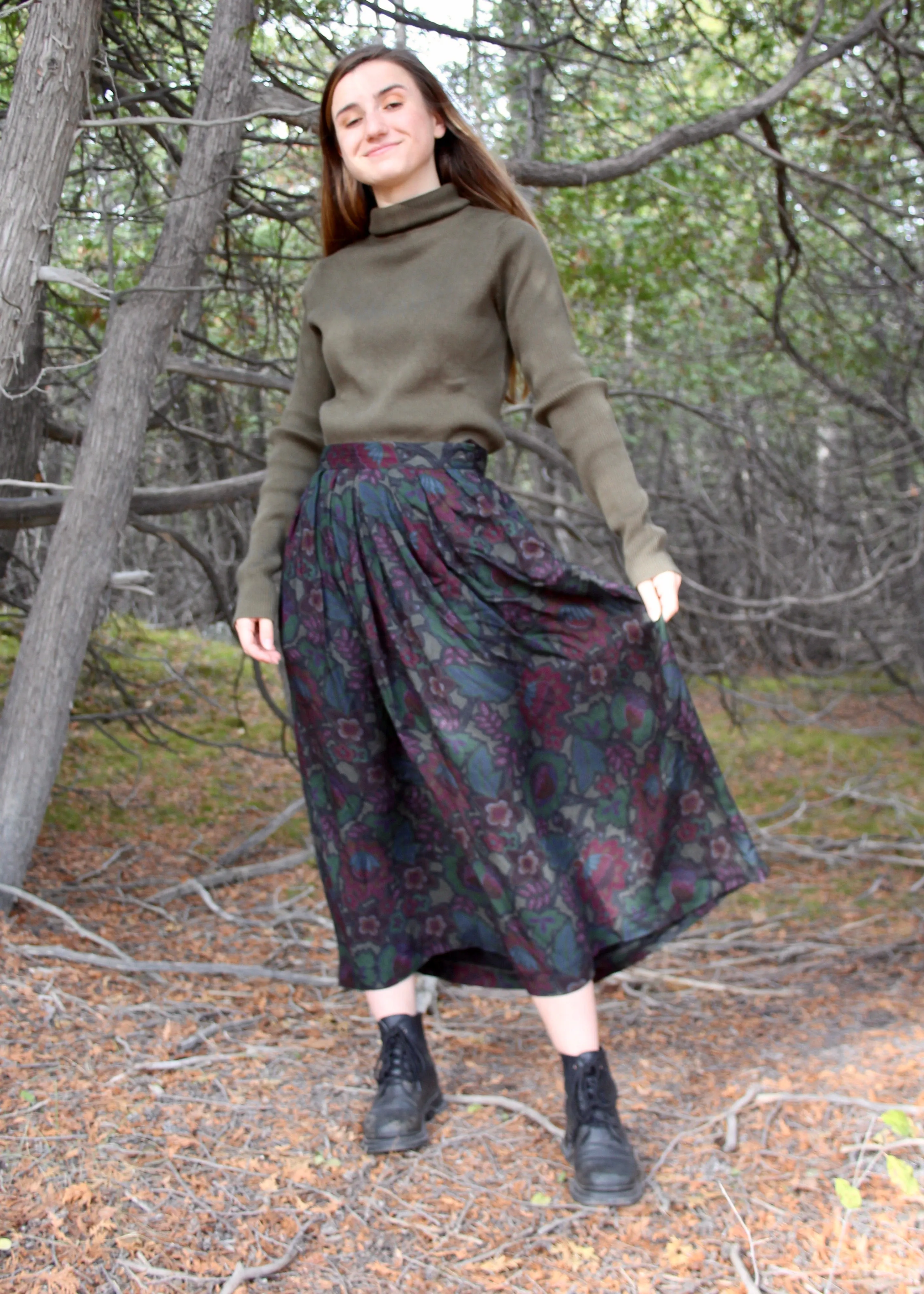 Melvyn Paul Dark Floral Midi Skirt - 27
