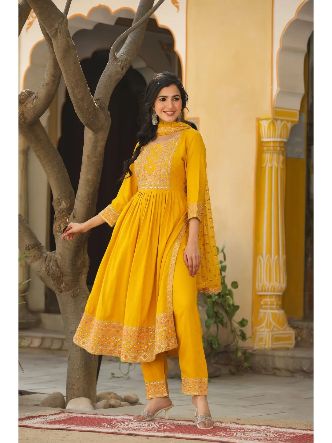 Raatrani Yellow Embroidered Naira Suit Set