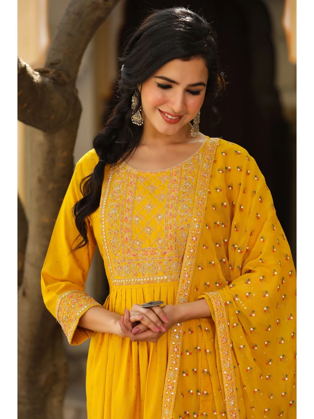 Raatrani Yellow Embroidered Naira Suit Set