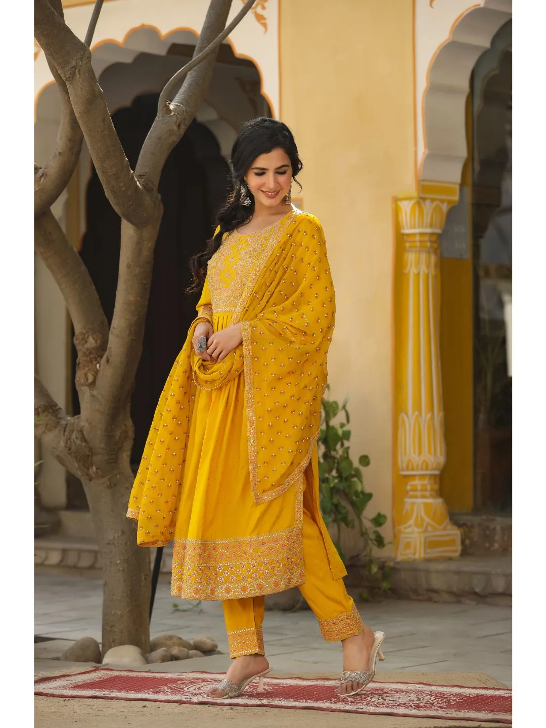 Raatrani Yellow Embroidered Naira Suit Set