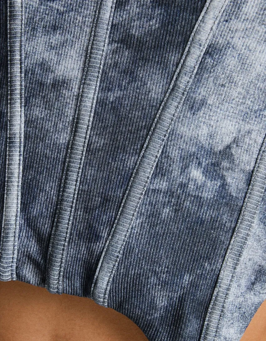 TIE-DIE TOP